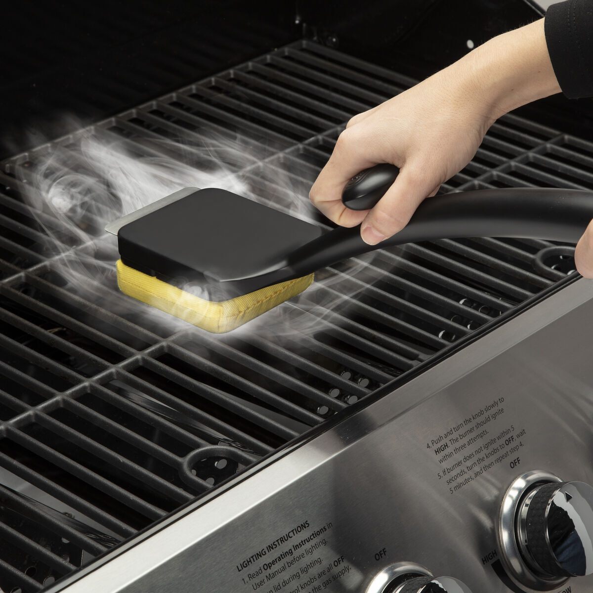 Cuisinart Grill Renew Steam Cleaner Brush