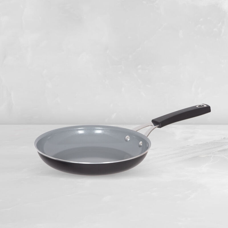 Recycled Aluminum 10 in. (24 cm) Skillet with PurelyCeramic